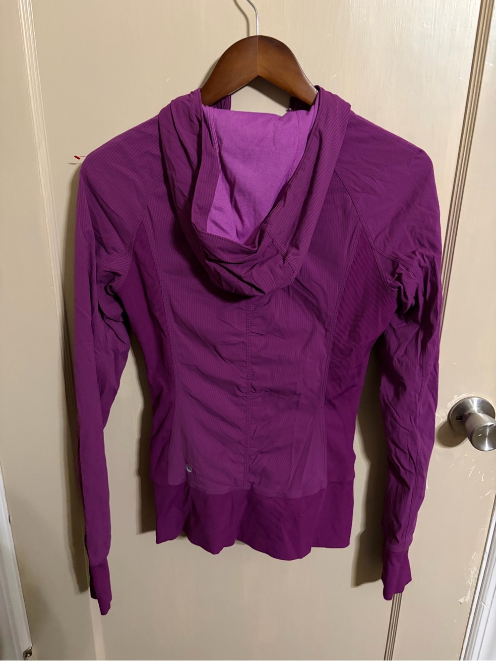 Lululemon In Flux Jacket - Picture 2 of 3